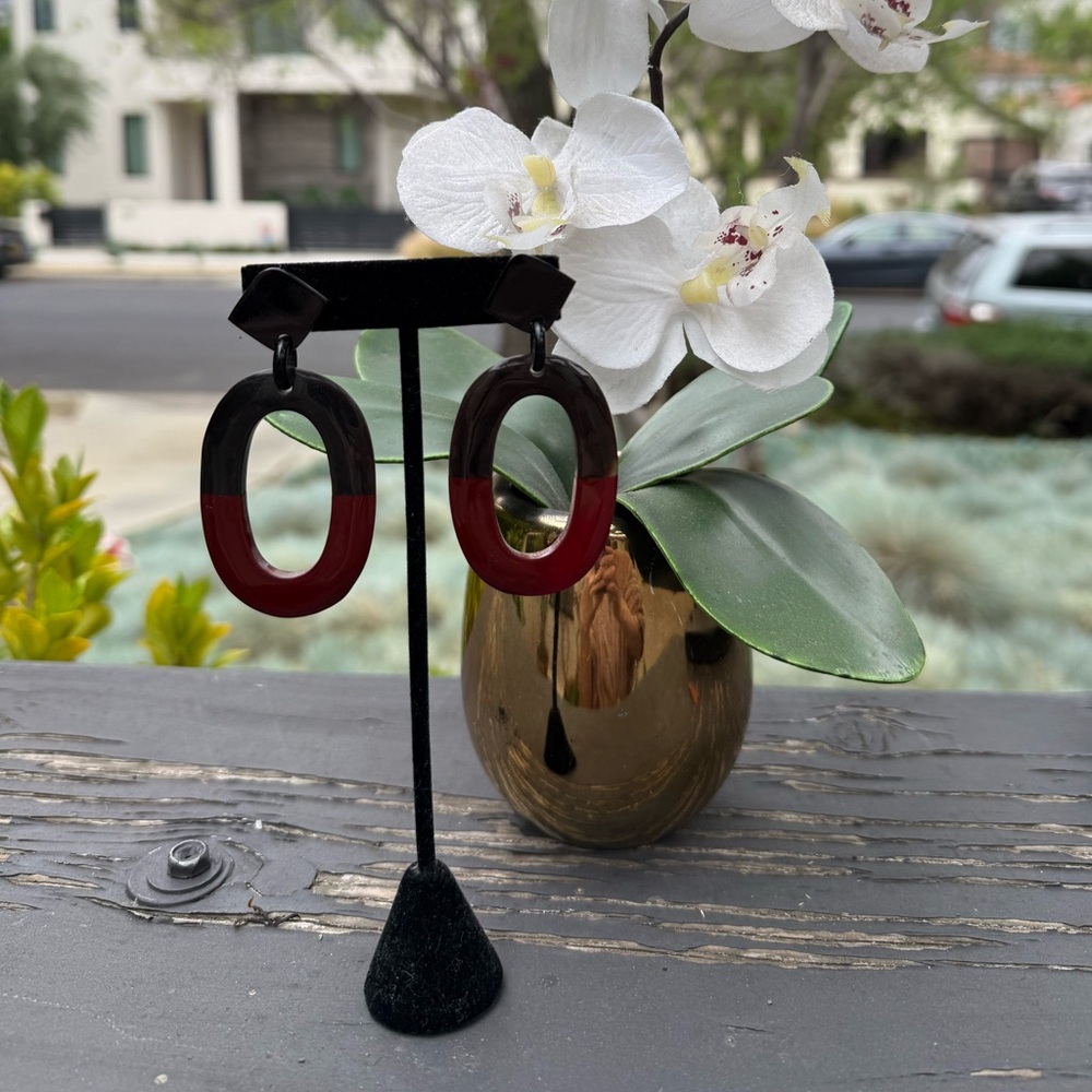 Red and brown buffalo horn lacquer earrings